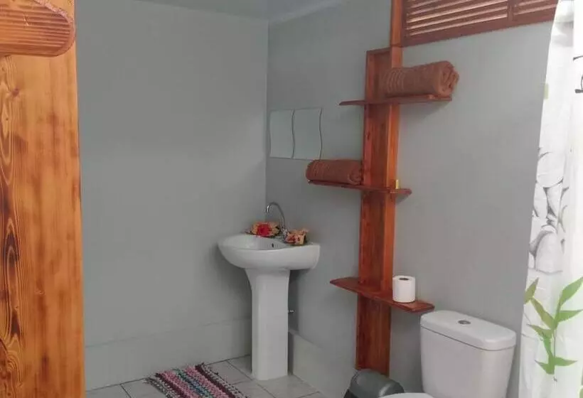 پانسیون Moorea Vaiare Lodge