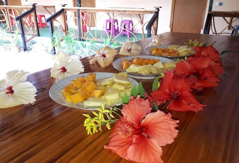 پانسیون Moorea Vaiare Lodge