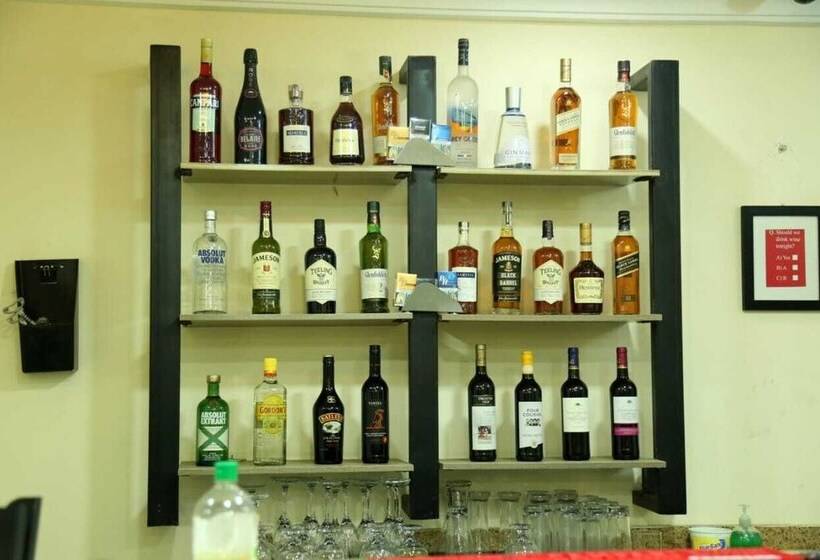 Prime 16 Hotels And Suite