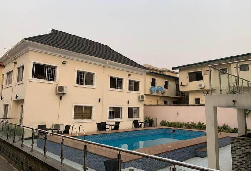 Prime 16 Hotels And Suite