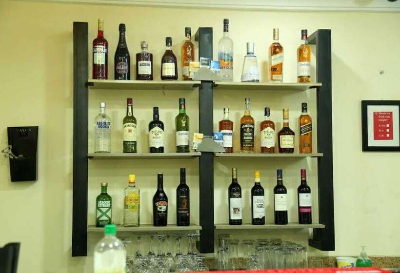 Prime 16 Hotels And Suite