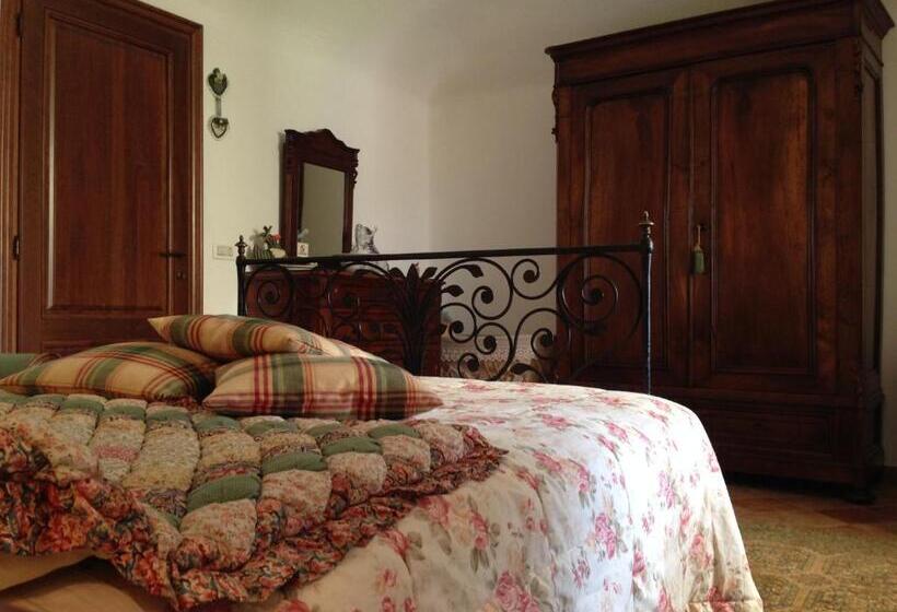 مبيت وإفطار Cascina Folletto