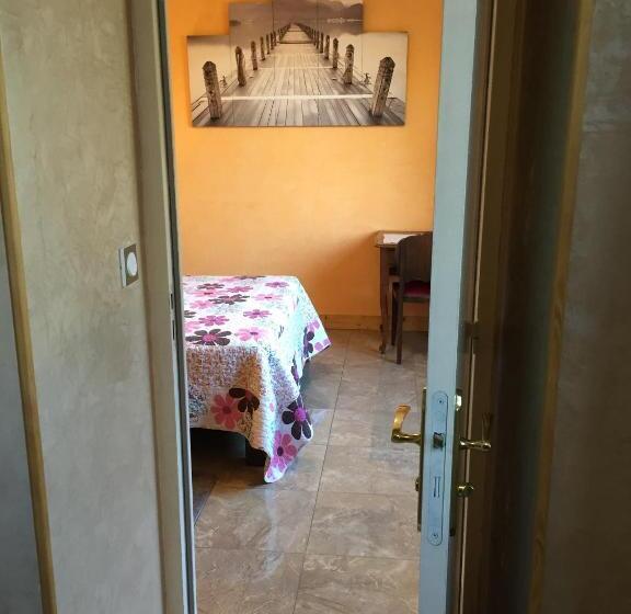 مبيت وإفطار Chambres D'hôtes Du Plessis