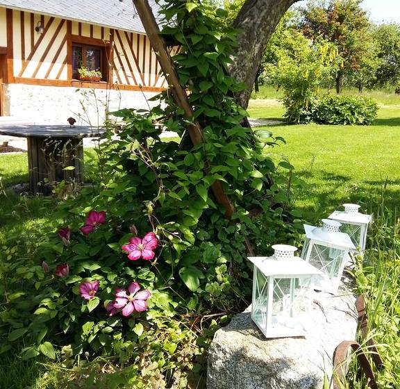 Bed and Breakfast Les Pierres De Petreval La Grange