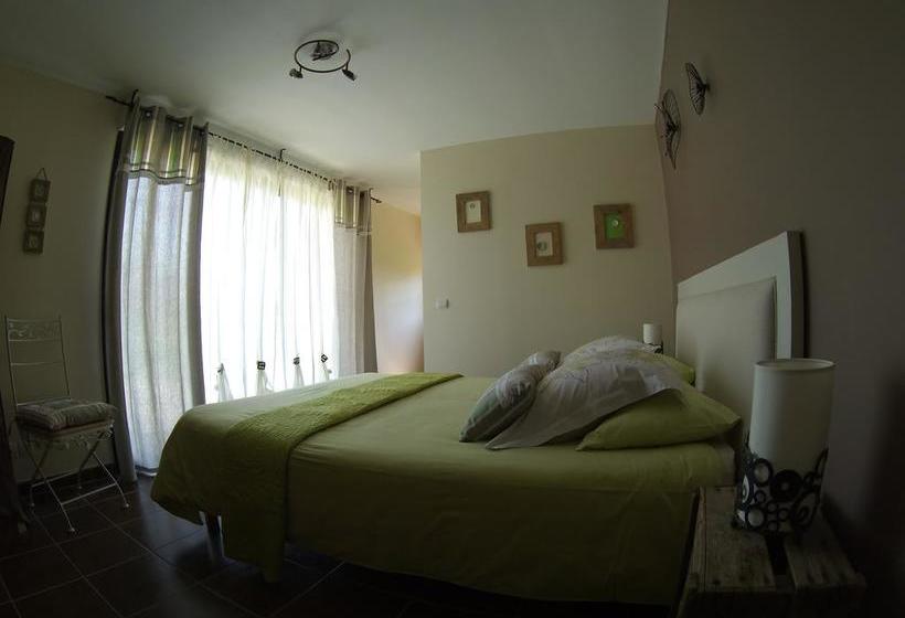 Bed and Breakfast Les Pierres De Petreval La Grange