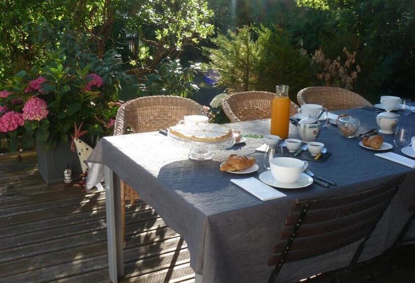 ベッドアンドブレックファースト Les Eaux Qui Rient