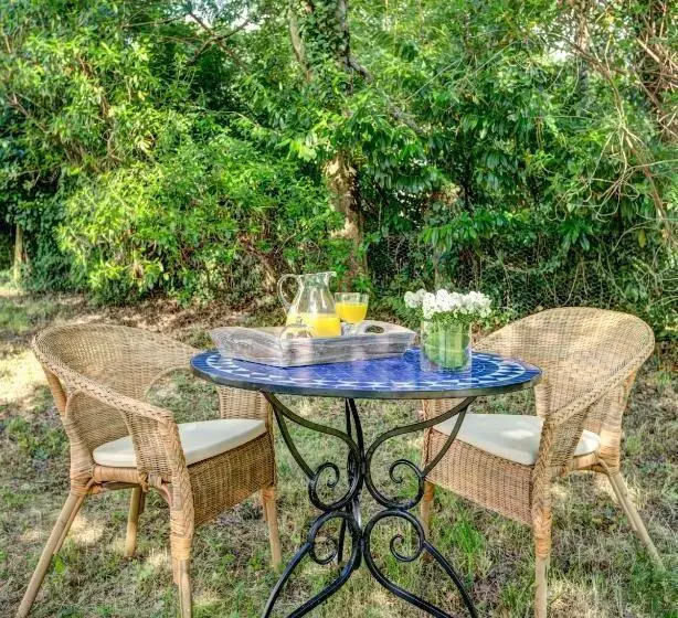 Bed and Breakfast Les Eaux Qui Rient