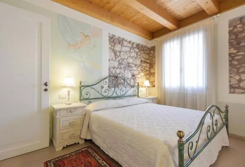 Aamiaismajoitus (B&B) Talamo Rooms