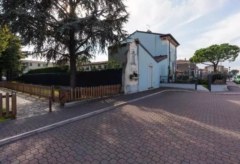Aamiaismajoitus (B&B) Talamo Rooms