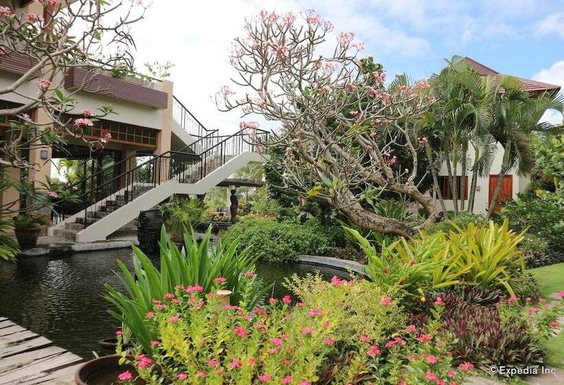 Bravo Resorts  Munting Paraiso