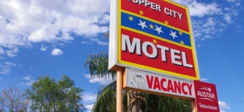 Copper City Motel