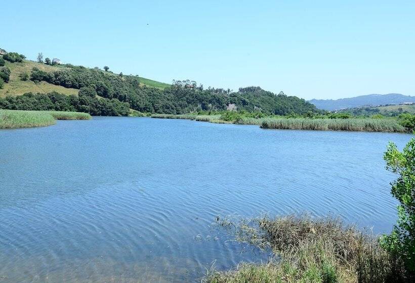 هتل Albergue Finca El Mazo