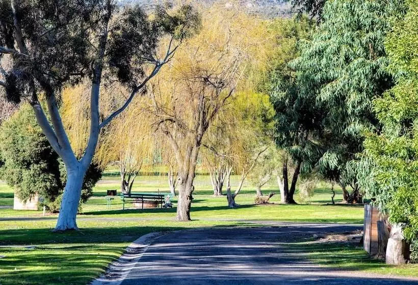ホテル Breeze Holiday Parks Grampians