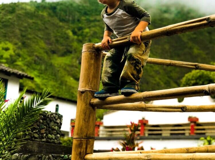 ホテル Casagiralda