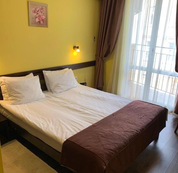 Hotel готель цісар