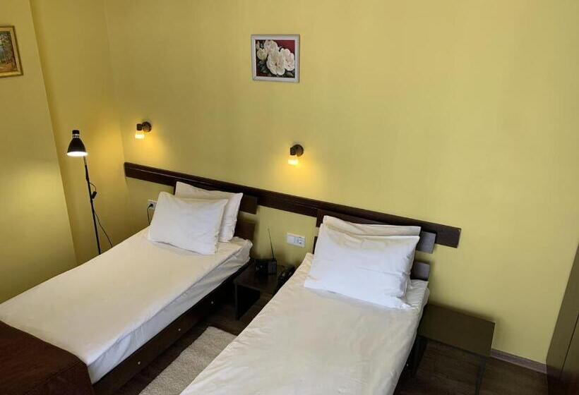 Hotel готель цісар