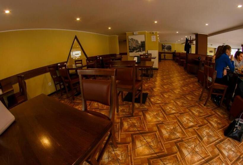 Hotel готель цісар