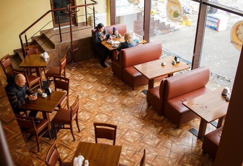 Hotel готель цісар