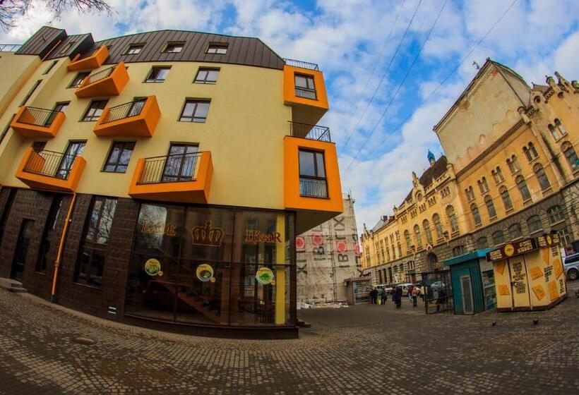 Hotel готель цісар