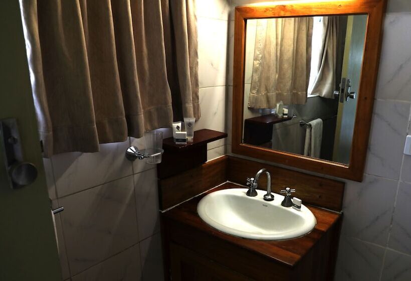 בית מלון כפרי Huon Gulf