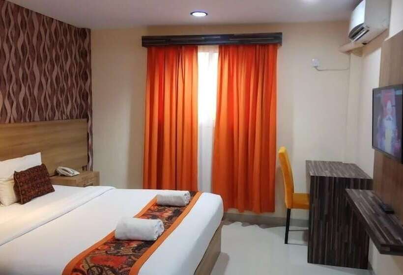 Отель New D Dhave