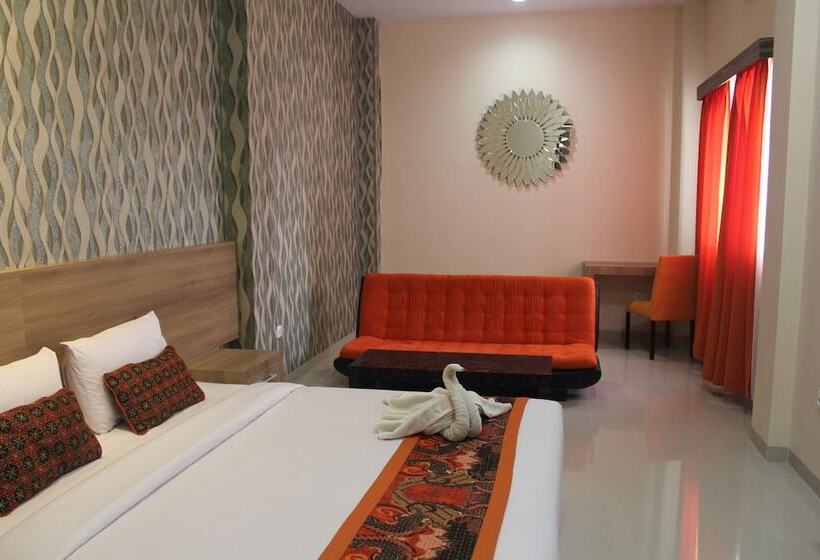 Отель New D Dhave