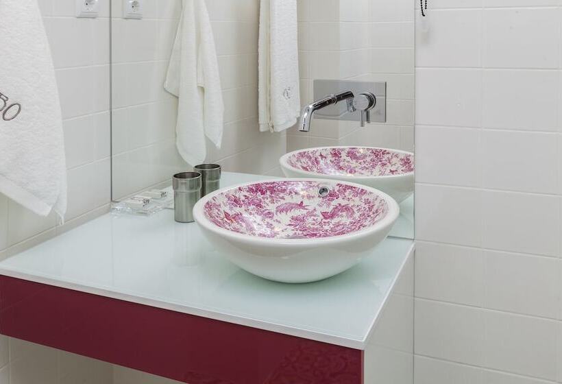 Oporto Local Studios