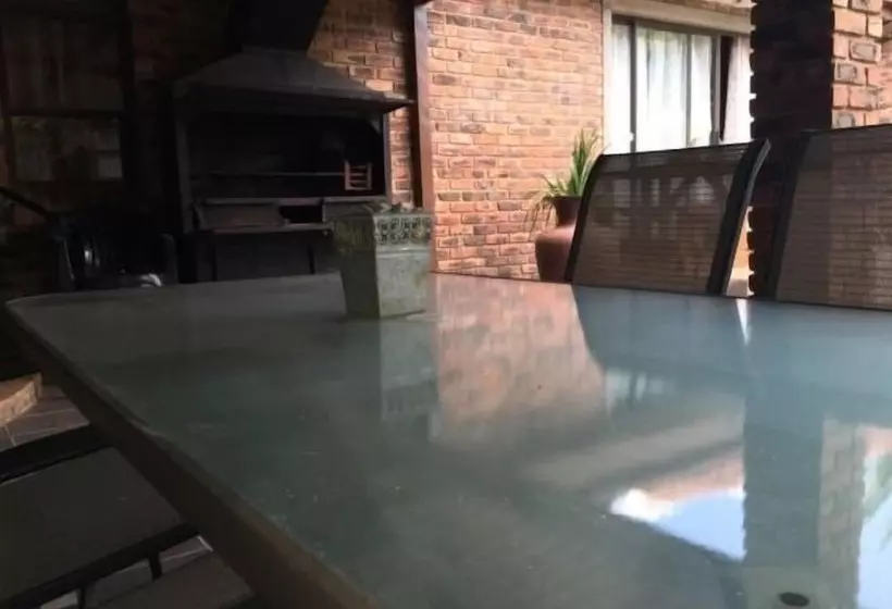 ペンション Cura Lodge