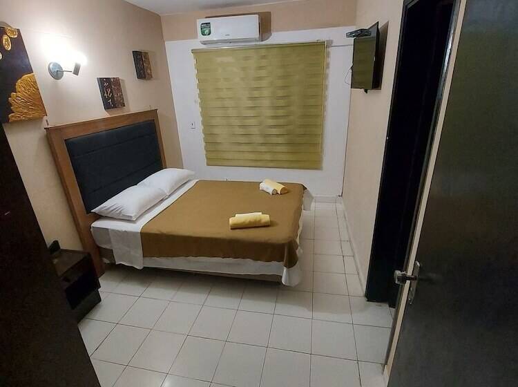 Costanera Hostel Asuncion