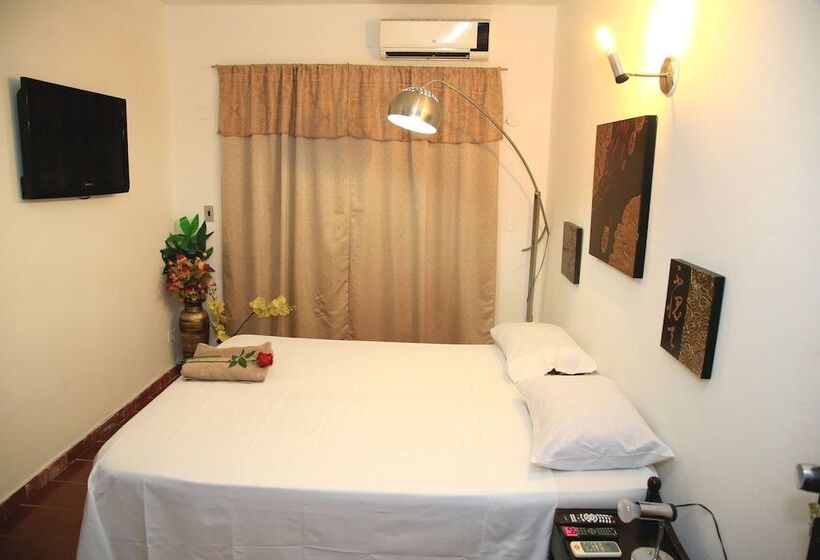 Costanera Hostel Asuncion