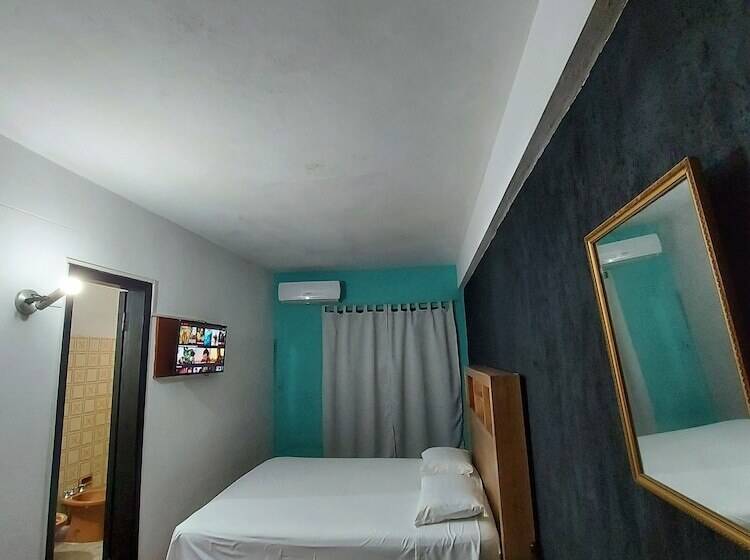 Costanera Hostel Asuncion