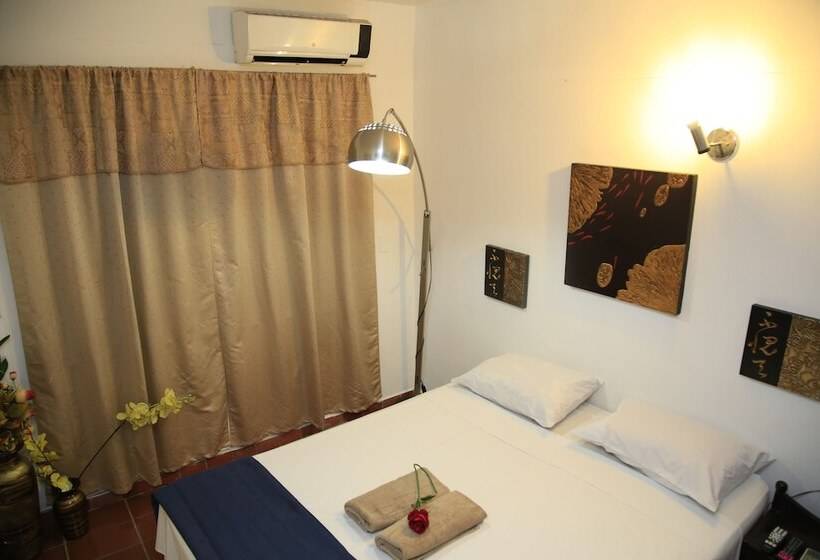 Costanera Hostel Asuncion