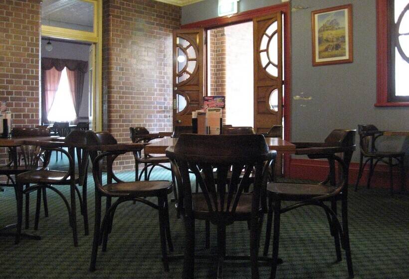 Criterion Hotel Warwick