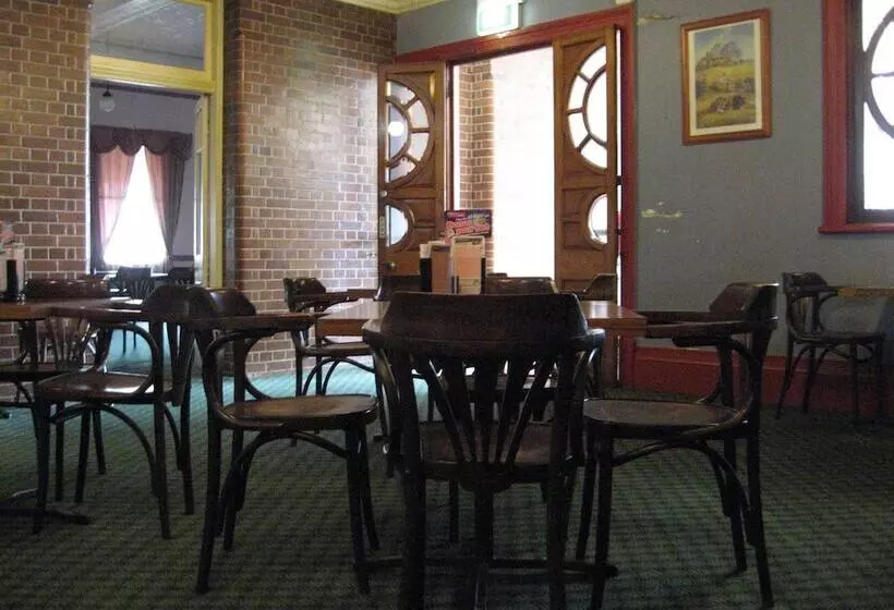 Criterion Hotel Warwick
