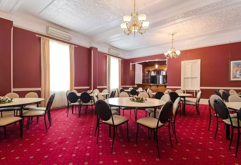Criterion Hotel Warwick