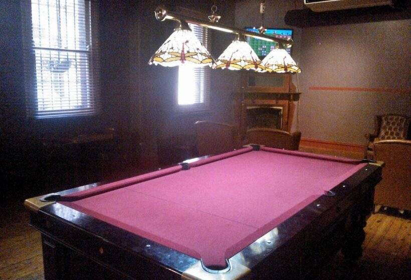 Criterion Hotel Warwick