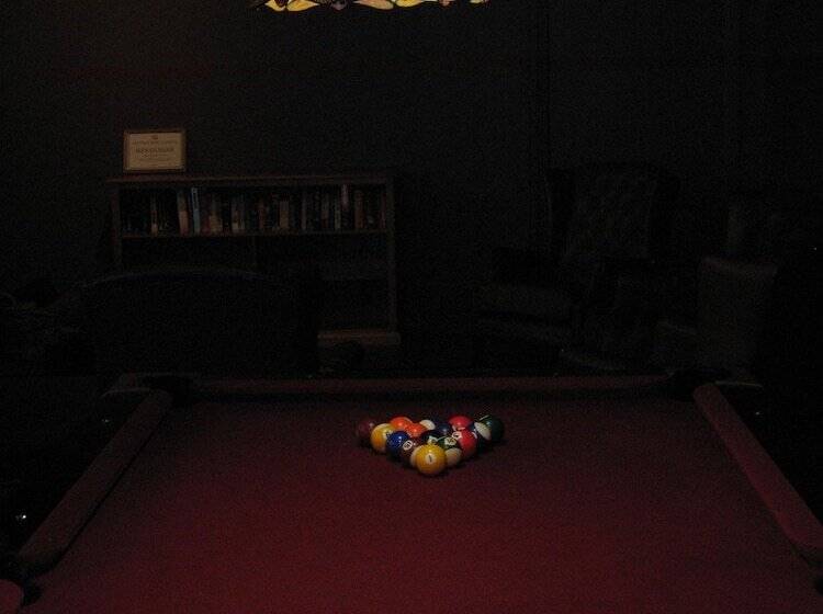 Criterion Hotel Warwick