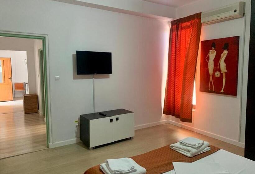 Hostel Cazino Nord Rooms