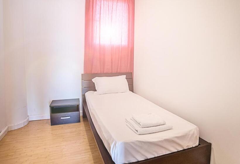 Hostel Cazino Nord Rooms