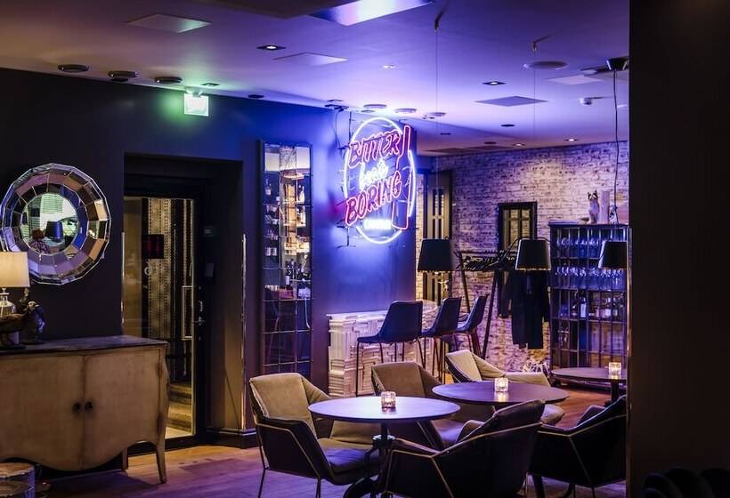 בית מלון כפרי F6