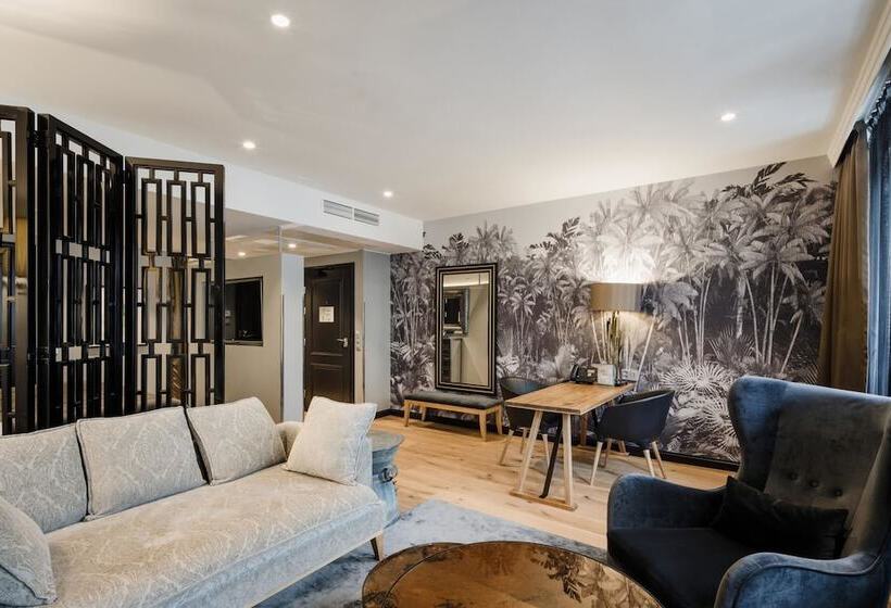 בית מלון כפרי F6