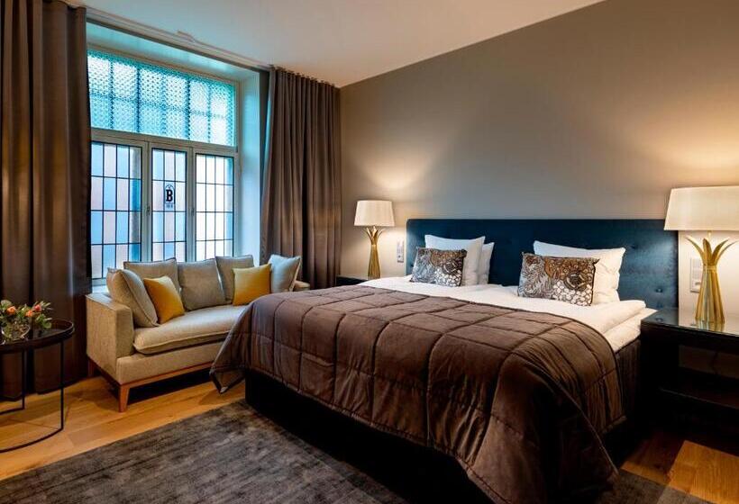 בית מלון כפרי F6