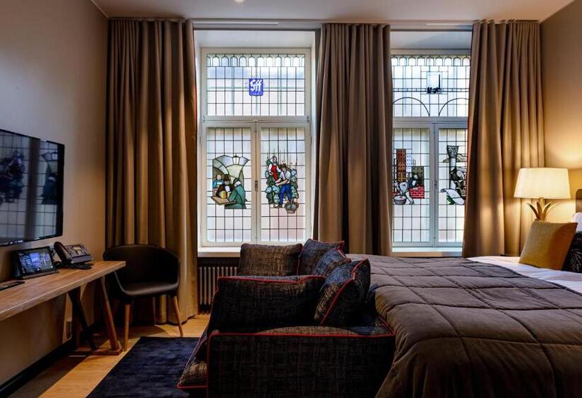 בית מלון כפרי F6