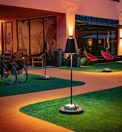 בית מלון כפרי F6