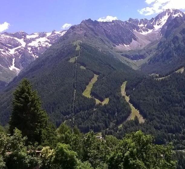 Отель Garni La Genziana