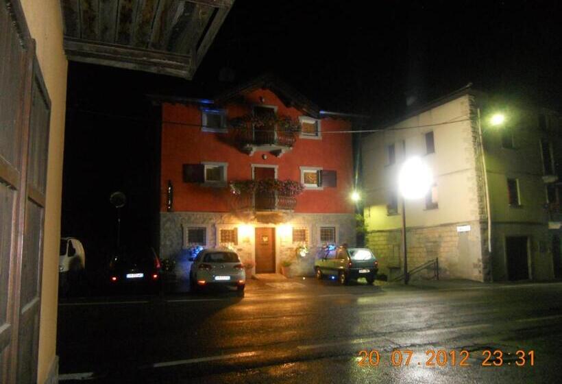 Отель Garni La Genziana