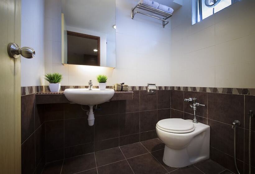 هتل Panmour Villa