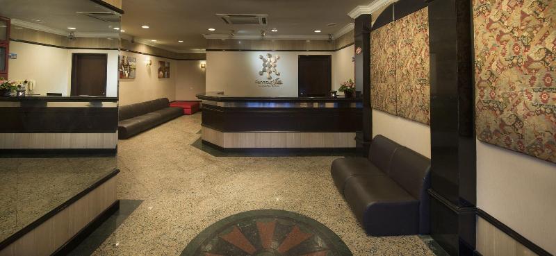 هتل Panmour Villa