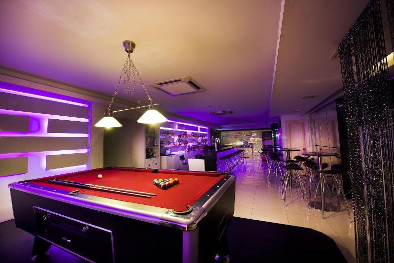 هتل Panmour Villa