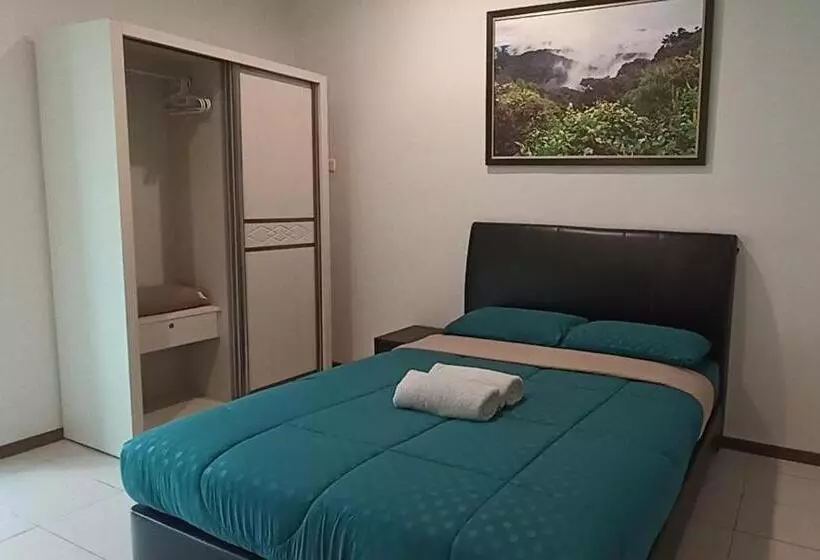 ホテル Rovers Inn Guesthouse   Age 11 And Above Only